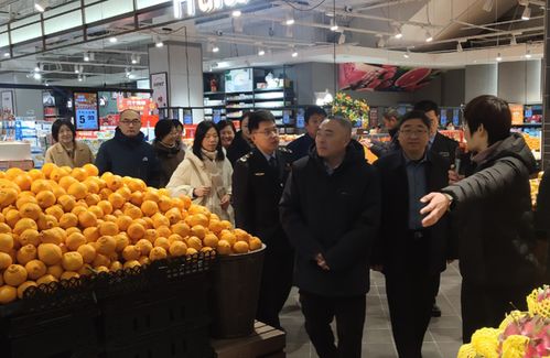 山東莒南縣市場(chǎng)監(jiān)管局邀請(qǐng) 兩代表一委員 視察春節(jié)前食品安全工作