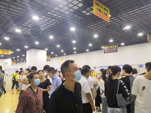 鄭州中博人才市場(chǎng)大型招聘會(huì)場(chǎng)找工作不容錯(cuò)過(guò)