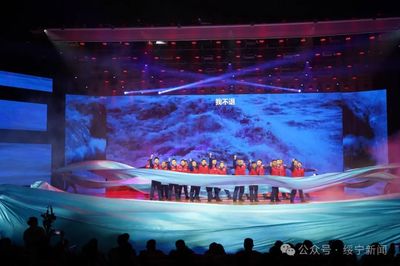 “春滿綠洲幸福綏寧”綏寧縣2025年春節(jié)聯(lián)歡晚會精彩上演