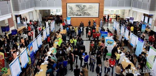 七種月薪超15000的賺錢(qián)行業(yè),透露出普通職場(chǎng)人掙高薪的四大秘訣